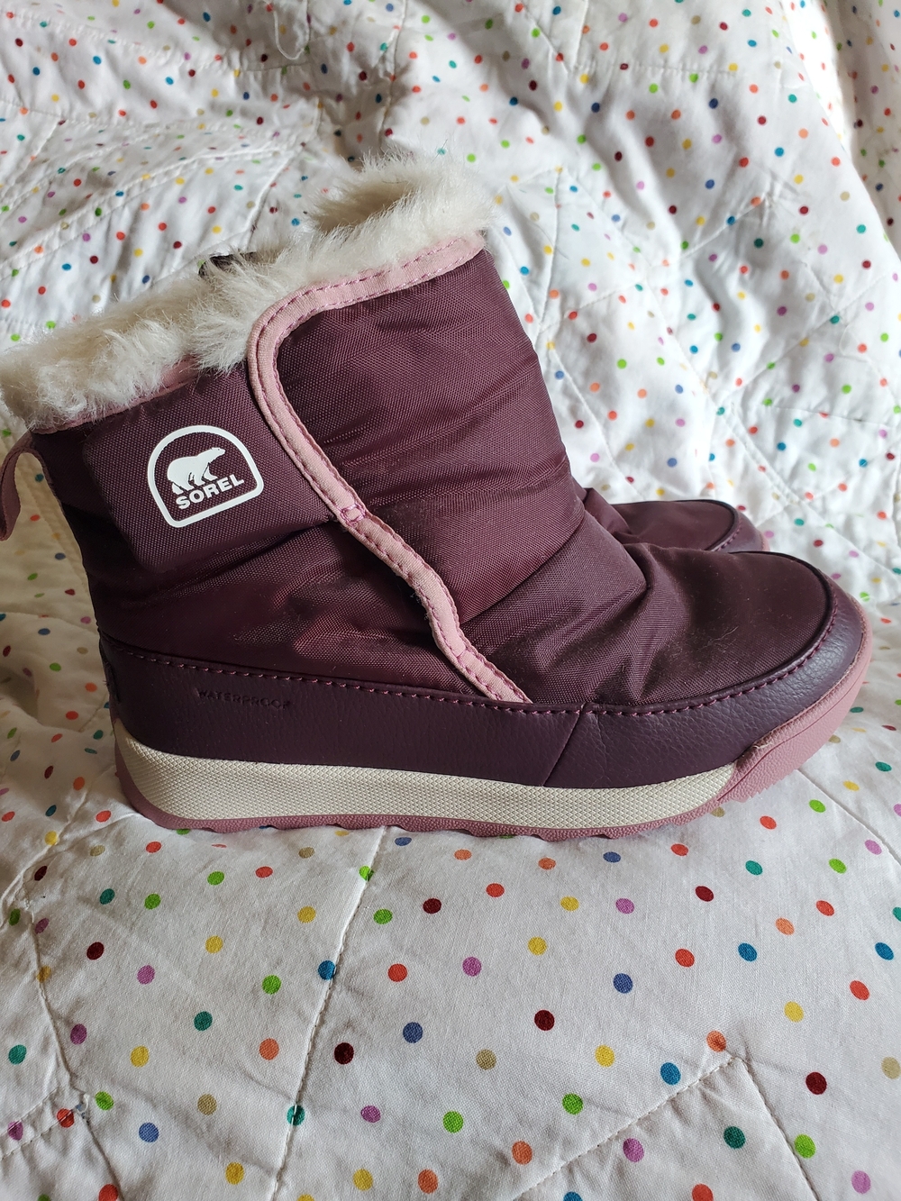Sorel Kids' Pink Plum Cozy Winter Boot Size 13 Girls.